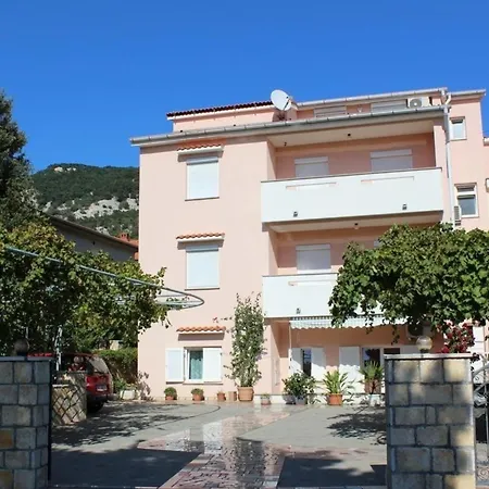 In Mit Eigenem Balkon - B59589 Apartment *